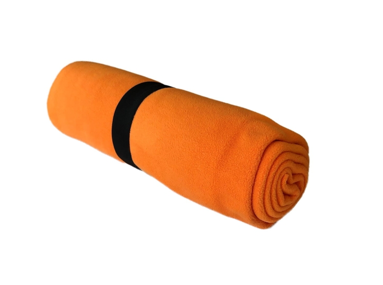 Coperta in pile arancione per ogni occasione