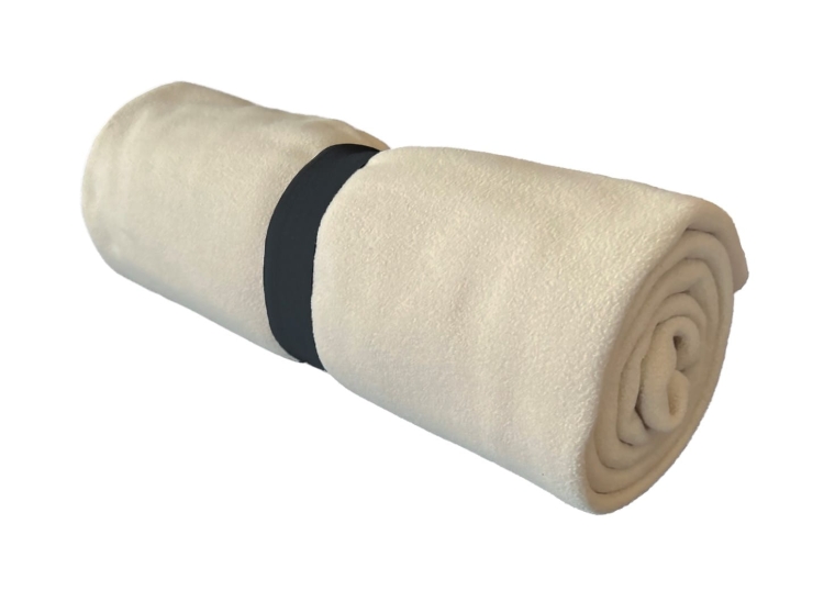 Coperta in pile beige per ogni occasione