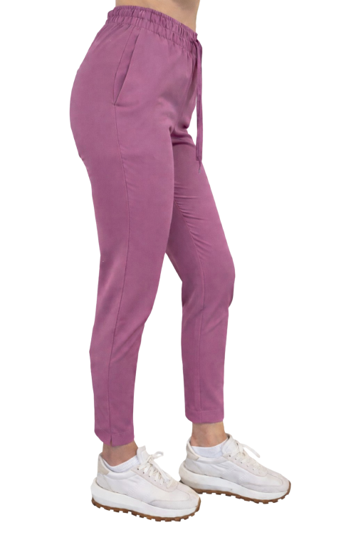 Spodnie medyczne damskie winogronowe BASIC PREMIUM.png