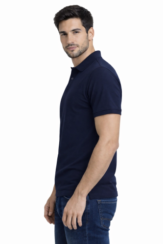 Koszulka polo męska krótki rękaw granatowa widok z boku.png