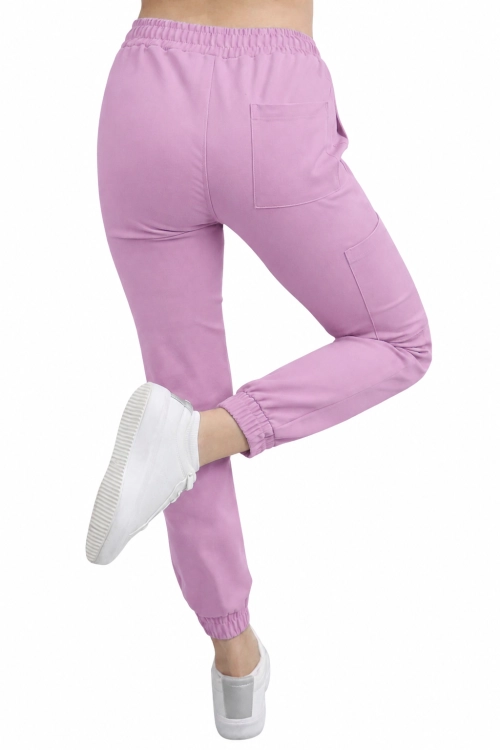 Casual Premium joggery medyczne w pudrowym różu.png